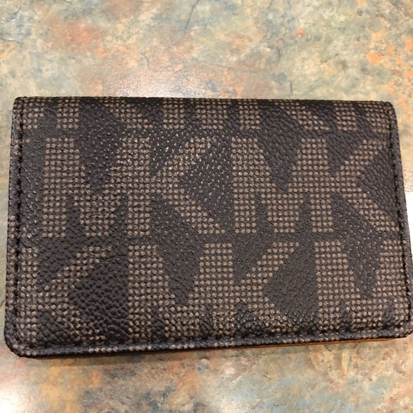 Michael Kors Accessories - MK id holder